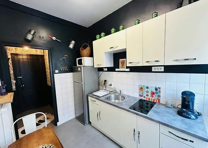 12 Ruinart - Le Prestigieux Ruinart Centre-ville